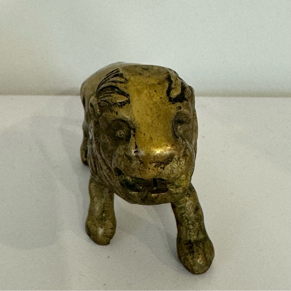 Action Vintage Solid Brass Lion Figurine Heavy Small Solid Made Taiwan - Picture 2 of 11